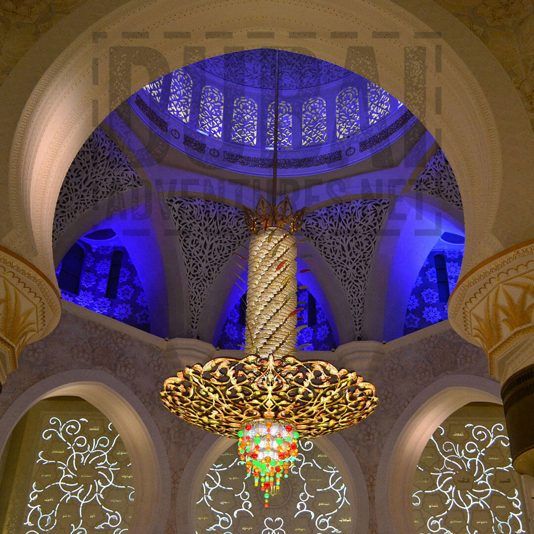 Abu-Dhabi-Mosque-Chandelier